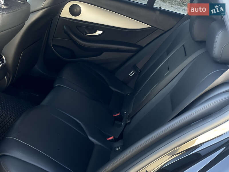 Универсал Mercedes-Benz E-Class 2019 в Львове