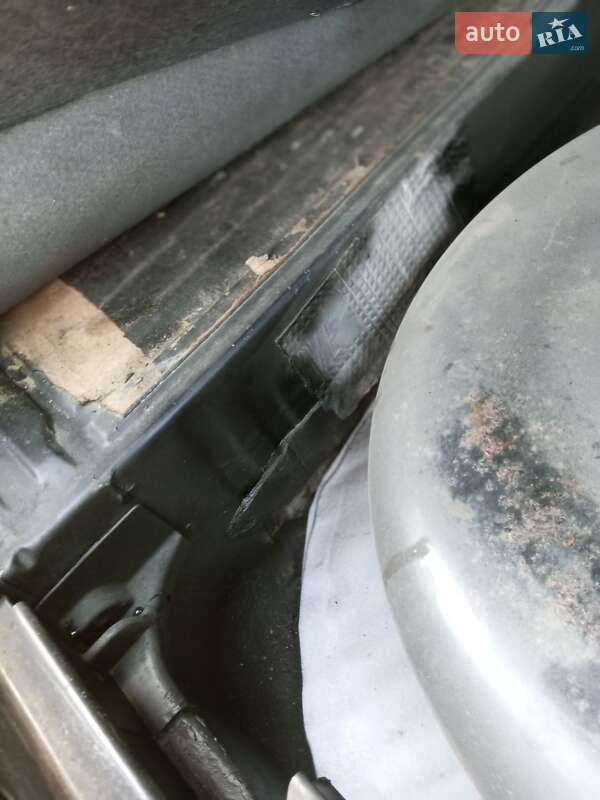 Седан Mercedes-Benz E-Class 1998 в Борщеве фото 28 Седан Mercedes-Benz E-Class 1998 в Борщеве