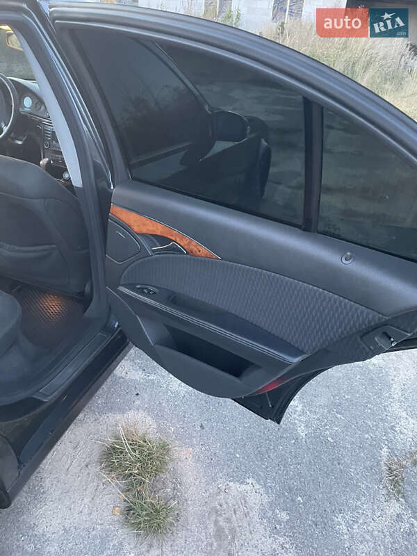 Седан Mercedes-Benz E-Class 2004 в Любомле фото 24 Седан Mercedes-Benz E-Class 2004 в Любомле