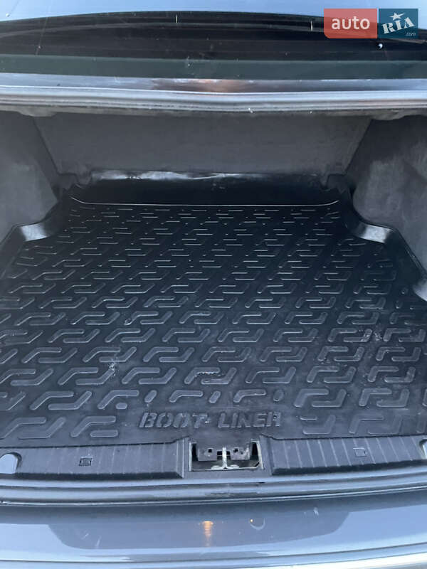 Седан Mercedes-Benz E-Class 2004 в Любомле фото 22 Седан Mercedes-Benz E-Class 2004 в Любомле