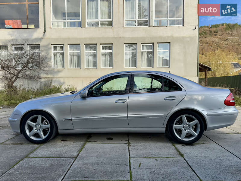 Седан Mercedes-Benz E-Class 2004 в Межгорье фото 16 Седан Mercedes-Benz E-Class 2004 в Межгорье