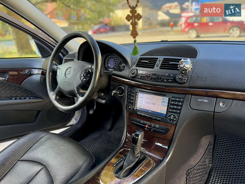 Седан Mercedes-Benz E-Class 2004 в Межгорье фото 58 Седан Mercedes-Benz E-Class 2004 в Межгорье
