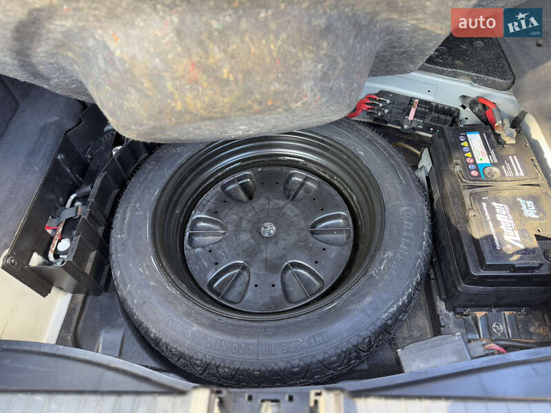 Седан Mercedes-Benz E-Class 2004 в Межгорье фото 72 Седан Mercedes-Benz E-Class 2004 в Межгорье