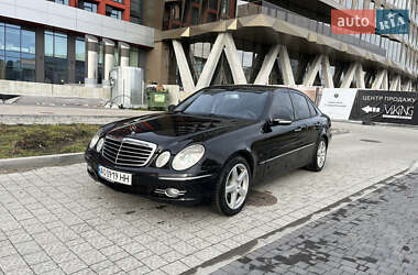 Седан Mercedes-Benz E-Class 2006 в Львове