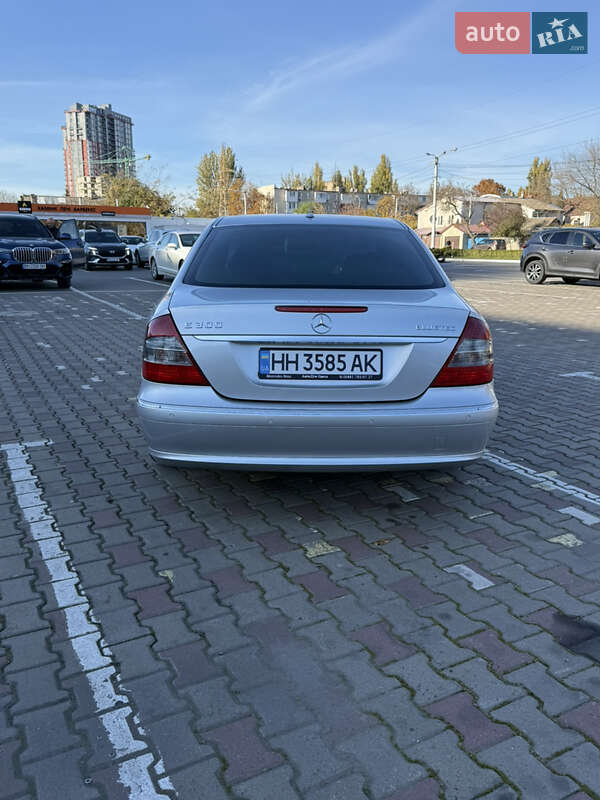 Седан Mercedes-Benz E-Class 2008 в Одессе фото 5 Седан Mercedes-Benz E-Class 2008 в Одессе
