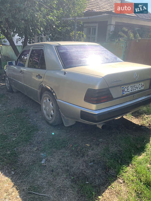 Седан Mercedes-Benz E-Class 1987 в Черновцах фото 6 Седан Mercedes-Benz E-Class 1987 в Черновцах