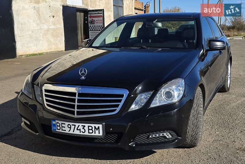 Седан Mercedes-Benz E-Class 2009 в Миколаєві