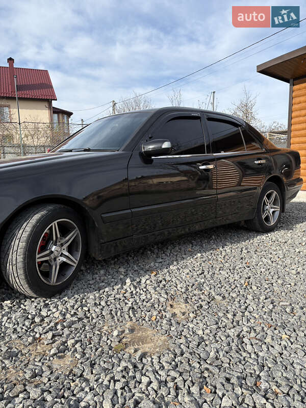 Седан Mercedes-Benz E-Class 2001 в Хмельницькому фото 11 Седан Mercedes-Benz E-Class 2001 в Хмельницькому