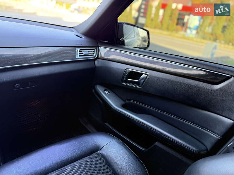 Седан Mercedes-Benz E-Class 2013 в Межгорье фото 20 Седан Mercedes-Benz E-Class 2013 в Межгорье