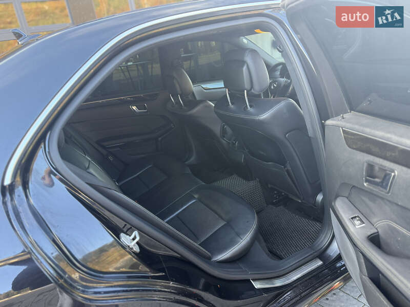 Седан Mercedes-Benz E-Class 2013 в Межгорье фото 24 Седан Mercedes-Benz E-Class 2013 в Межгорье