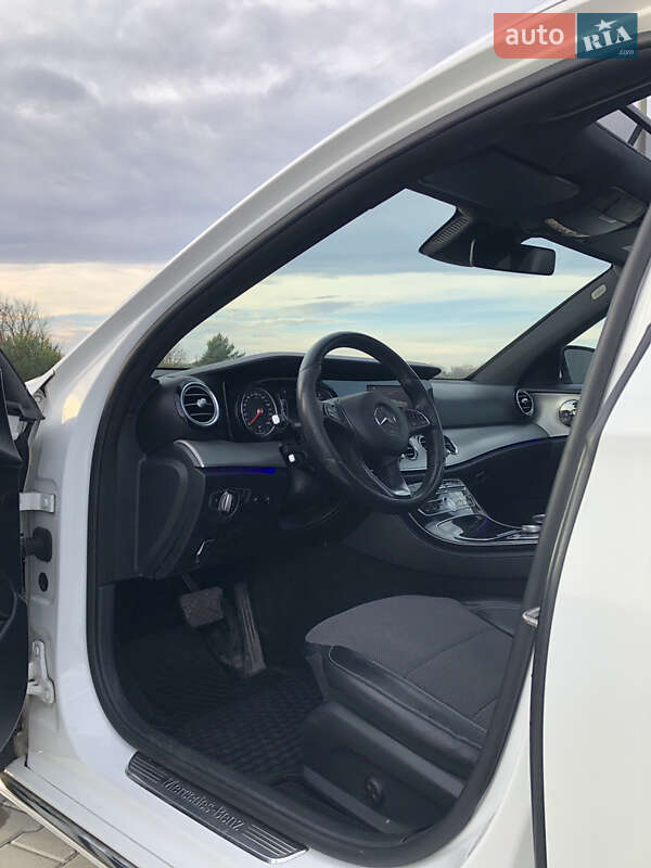Универсал Mercedes-Benz E-Class 2016 в Подволочиске фото 20 Универсал Mercedes-Benz E-Class 2016 в Подволочиске