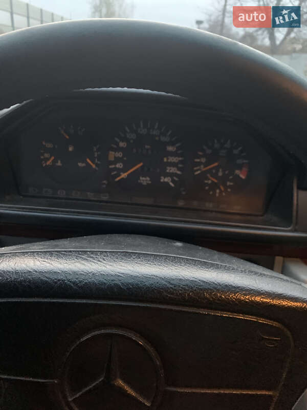 Седан Mercedes-Benz E-Class 1995 в Житомире фото 14 Седан Mercedes-Benz E-Class 1995 в Житомире
