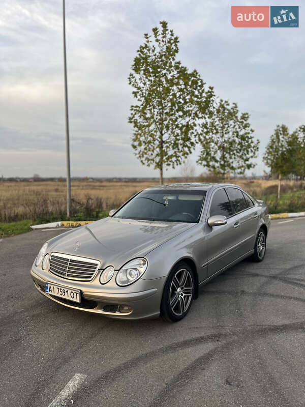 Mercedes-Benz E-Class 2004