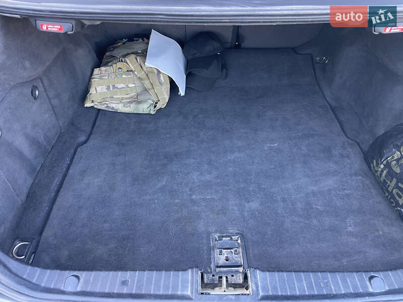 Седан Mercedes-Benz E-Class 2002 в Виноградове фото 28 Седан Mercedes-Benz E-Class 2002 в Виноградове