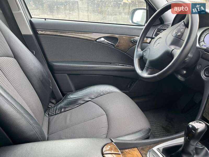 Седан Mercedes-Benz E-Class 2005 в Збаражі фото 25 Седан Mercedes-Benz E-Class 2005 в Збаражі