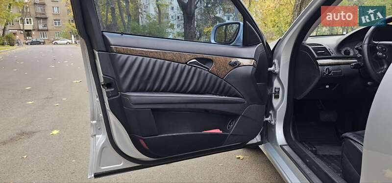 Седан Mercedes-Benz E-Class 2009 в Одесі фото 32 Седан Mercedes-Benz E-Class 2009 в Одесі