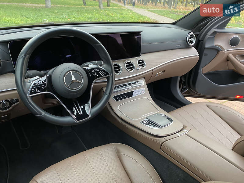 Седан Mercedes-Benz E-Class 2021 в Киеве фото 32 Седан Mercedes-Benz E-Class 2021 в Киеве