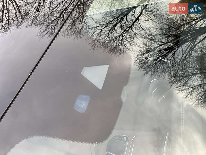 Седан Mercedes-Benz E-Class 2021 в Киеве фото 60 Седан Mercedes-Benz E-Class 2021 в Киеве