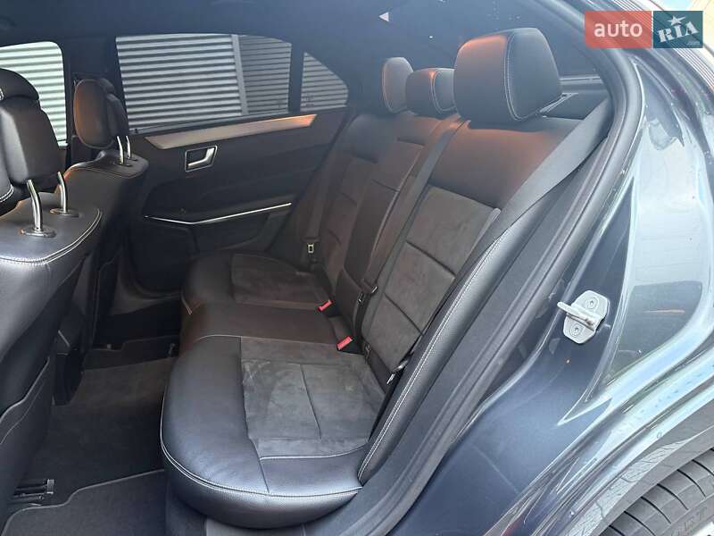 Седан Mercedes-Benz E-Class 2014 в Києві