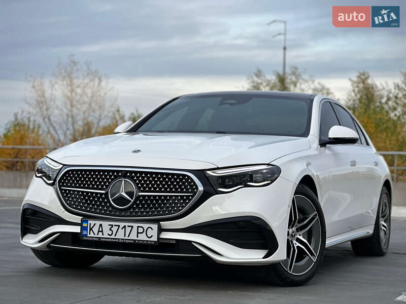 Mercedes-Benz E-Class 2024