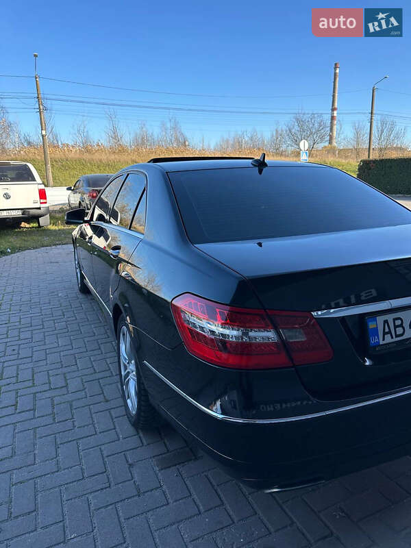 Седан Mercedes-Benz E-Class 2011 в Виннице фото 2 Седан Mercedes-Benz E-Class 2011 в Виннице