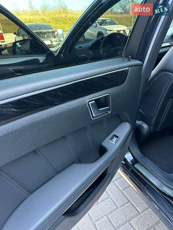 Седан Mercedes-Benz E-Class 2011 в Виннице фото 18 Седан Mercedes-Benz E-Class 2011 в Виннице