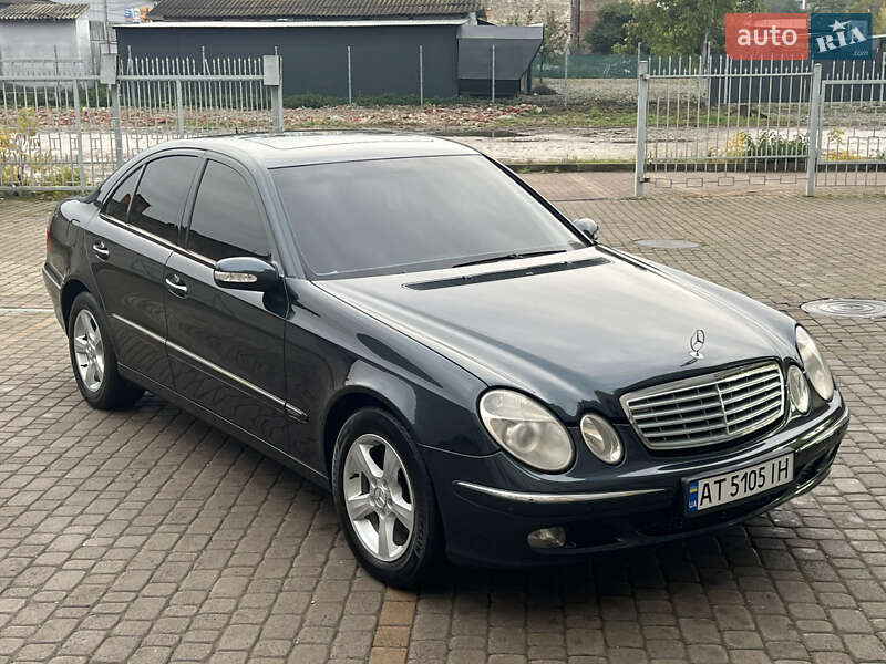 Седан Mercedes-Benz E-Class 2005 в Ивано-Франковске