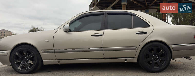 Седан Mercedes-Benz E-Class 1997 в Білгороді-Дністровському