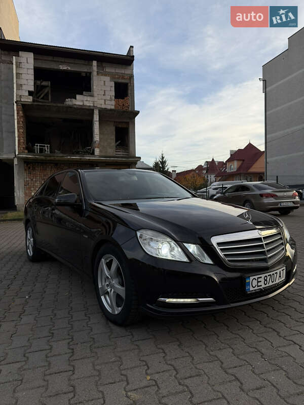 Седан Mercedes-Benz E-Class 2011 в Чернівцях фото 5 Седан Mercedes-Benz E-Class 2011 в Чернівцях