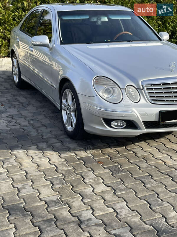 Седан Mercedes-Benz E-Class 2008 в Иршаве фото 15 Седан Mercedes-Benz E-Class 2008 в Иршаве