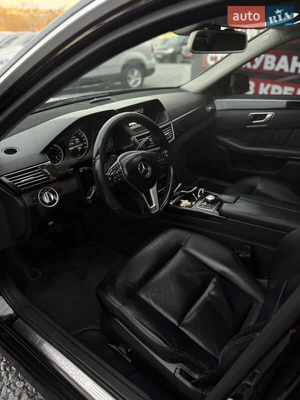 Седан Mercedes-Benz E-Class 2012 в Стрые