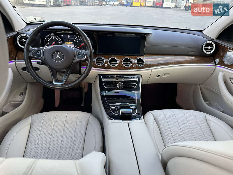 Седан Mercedes-Benz E-Class 2017 в Вінниці