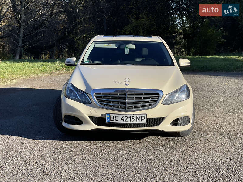 Седан Mercedes-Benz E-Class 2014 в Бурштині