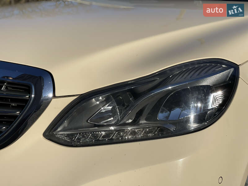 Седан Mercedes-Benz E-Class 2014 в Бурштині