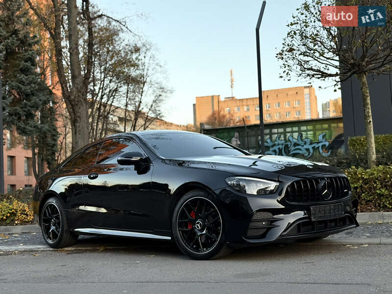 Купе Mercedes-Benz E-Class 2020 в Львове
