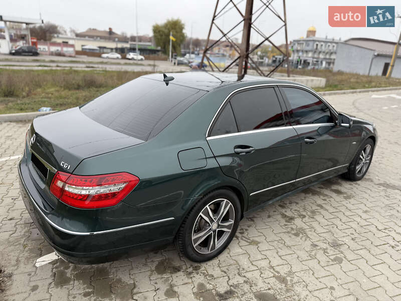 Седан Mercedes-Benz E-Class 2009 в Вінниці