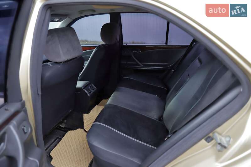 Седан Mercedes-Benz E-Class 2002 в Пирятине