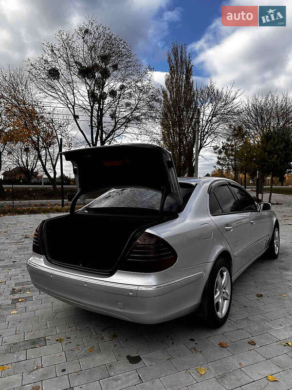Седан Mercedes-Benz E-Class 2002 в Рівному фото 48 Седан Mercedes-Benz E-Class 2002 в Рівному