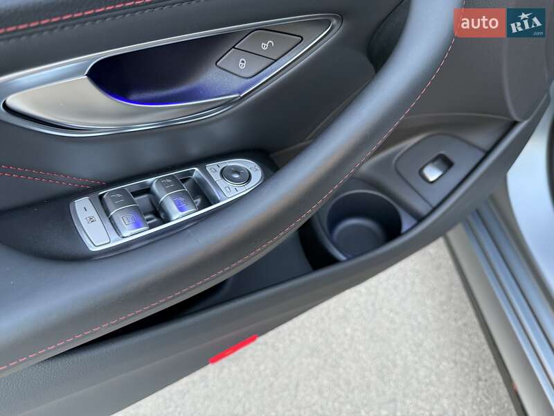 Седан Mercedes-Benz E-Class 2022 в Днепре