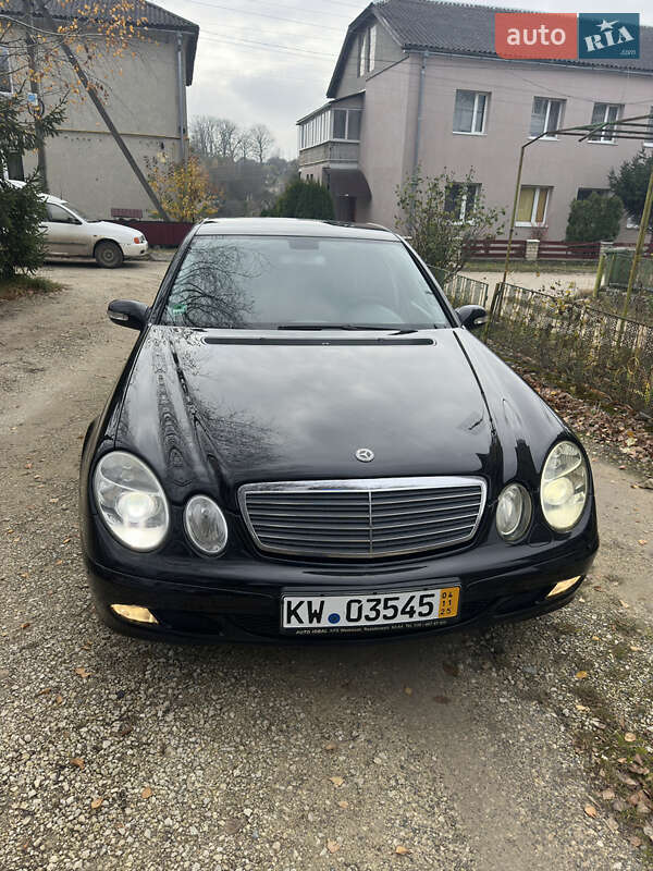 Седан Mercedes-Benz E-Class 2004 в Збараже