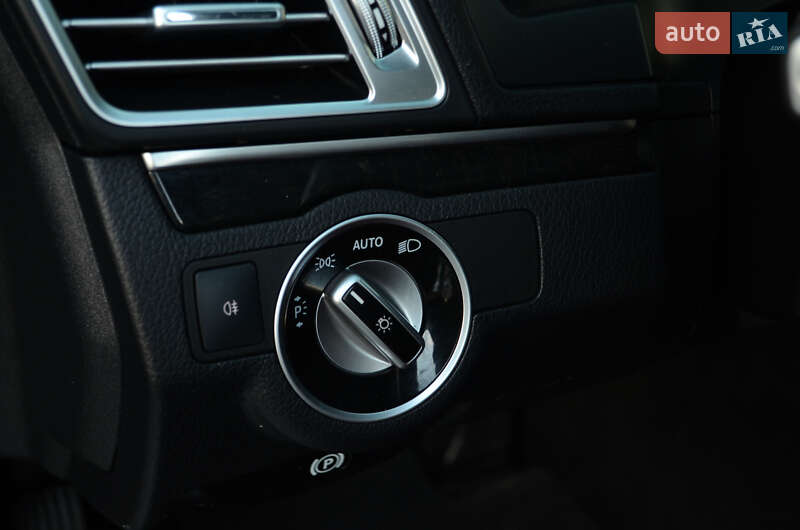 Купе Mercedes-Benz E-Class 2014 в Києві фото 25 Купе Mercedes-Benz E-Class 2014 в Києві