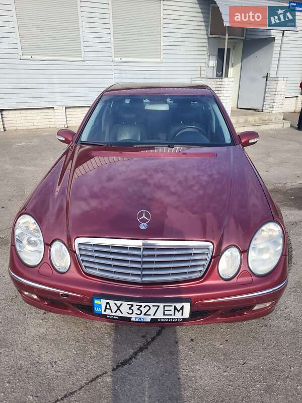 Mercedes-Benz E-Class 2004 Mercedes-Benz E-Class 2004