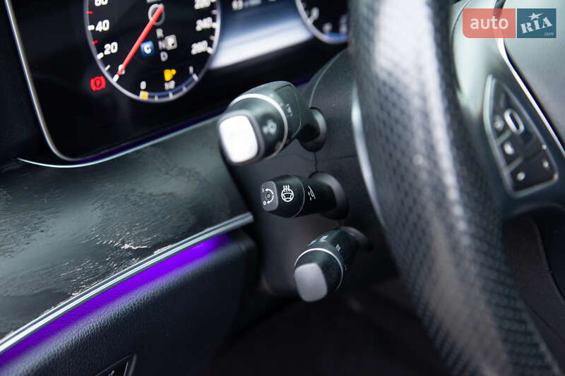 Седан Mercedes-Benz E-Class 2016 в Киеве фото 26 Седан Mercedes-Benz E-Class 2016 в Киеве