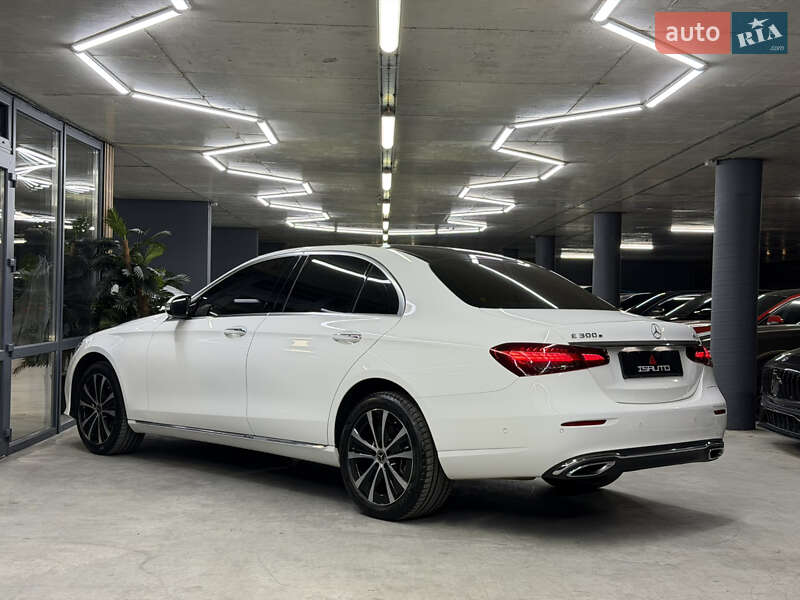 Седан Mercedes-Benz E-Class 2021 в Одесі