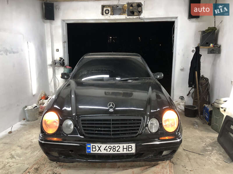 Седан Mercedes-Benz E-Class 2000 в Городке фото 9 Седан Mercedes-Benz E-Class 2000 в Городке