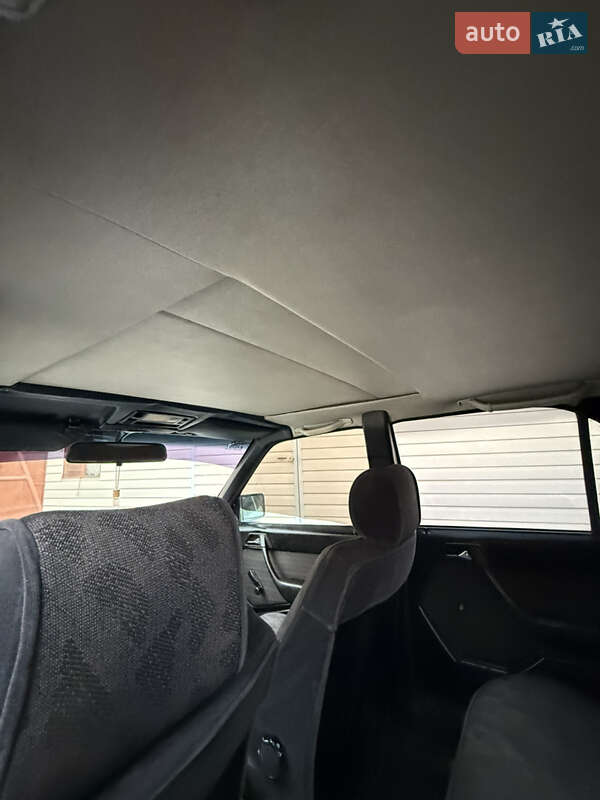 Седан Mercedes-Benz E-Class 1988 в Калуше фото 8 Седан Mercedes-Benz E-Class 1988 в Калуше