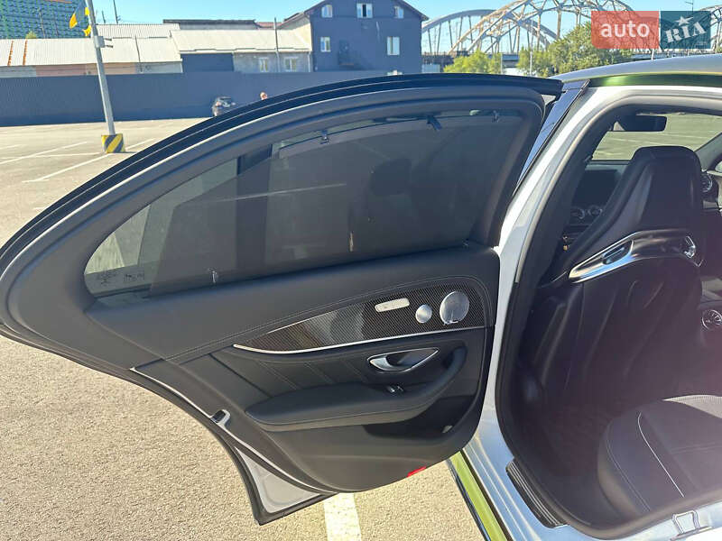 Седан Mercedes-Benz E-Class 2019 в Одессе