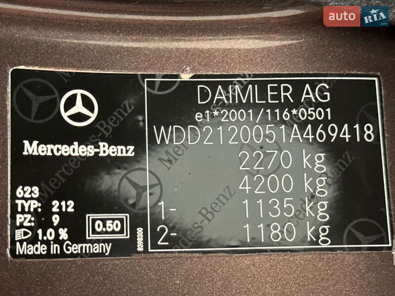 Седан Mercedes-Benz E-Class 2011 в Калуше