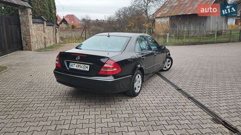 Седан Mercedes-Benz E-Class 2004 в Івано-Франківську