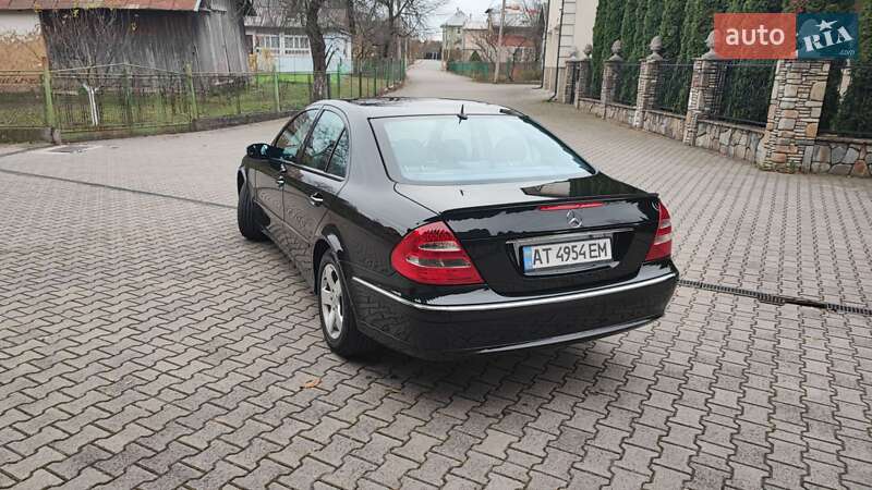 Седан Mercedes-Benz E-Class 2004 в Івано-Франківську